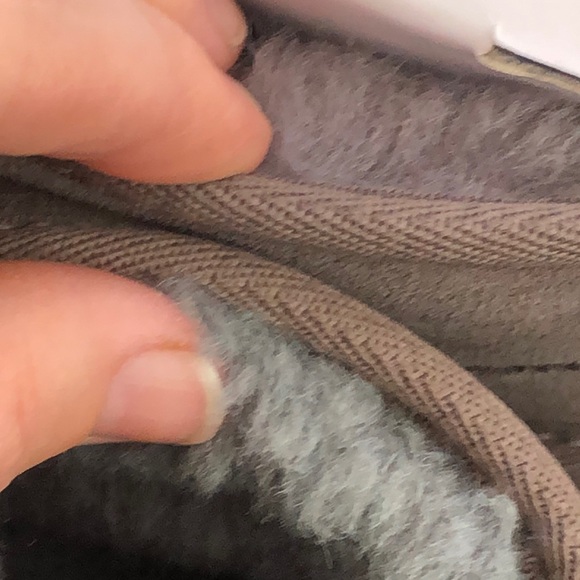 Ugg Nuemel - Picture 4 of 5